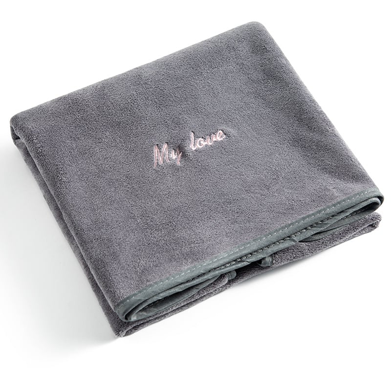 Микрофибърна кърпа за лице с бродирано лого, 130 g/m², полиестерово влакно, бродиране и подгъв