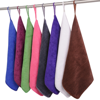 Квадратна микрофибърна кърпа за деца, абсорбираща, с подгъв и велурена обработка (300 g, еднонишкова прежда, 80% полипропиленово влакно)