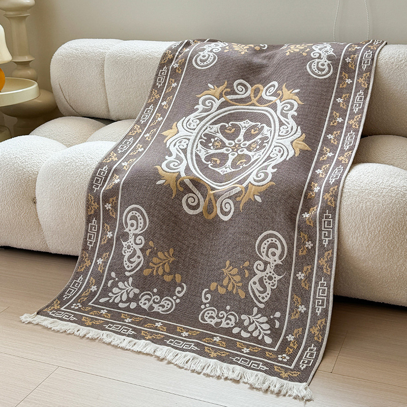 Kupaći ručnik od 100% pamuka s jacquard uzorkom, resice, težina 400–500 g, višenamjensko pokrivalo za rame