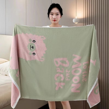 Vannas dvielis no 100% kokvilnas, mīksts un absorbejošs, biezināts ar drukāto rakstu, 150D šķiedras, svars 500 g vai vairāk