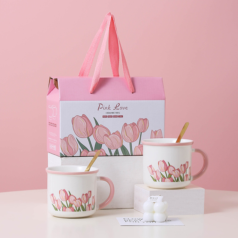 Tulip keraminis puodelis su šaukšteliu – dviejų puodelių rinkinys dovanų dėžutėje su logotipu kaip suvenyras