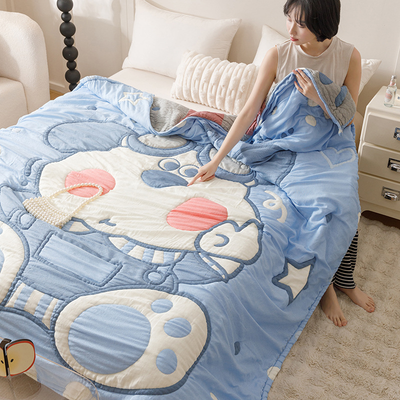 Детско хавлиено одеяло с мотив анимационни персонажи, 100% памук, вътрешен полиестерен слой, тегло 0,55–1,0 кг