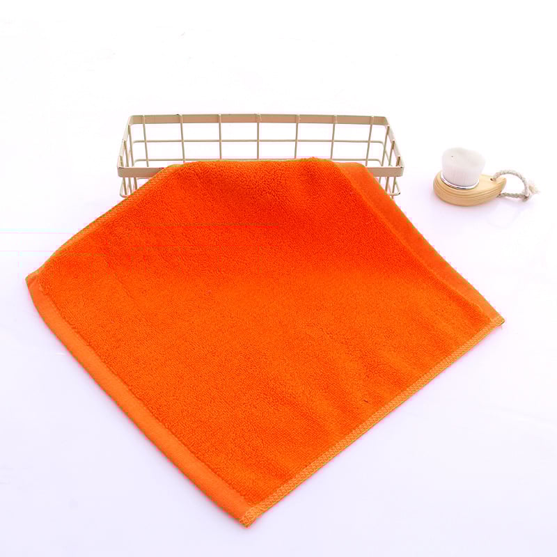 Prosop de bucătărie din bumbac, mic pătrat, 50 g, fir 21s, ply, țesătură simplă (plain weave), absorbție 5–10 s, imprimare logo disponibil