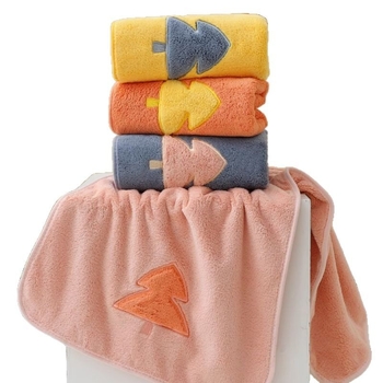 Cleansing Coral Velvet set ručnika: za tijelo i lice, 4 komada, 150D vlakno, prošiveno i obrubljeno, svaki 80–100 g