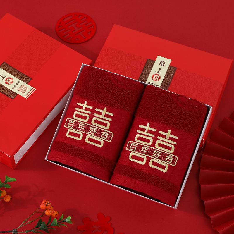 Сватбени кърпи двойка – марка Looking for Snow; Реактивно печатане и боядисване; Прежда: Ply; Процес: бродерия, жакард; Тегло: 100–120 g