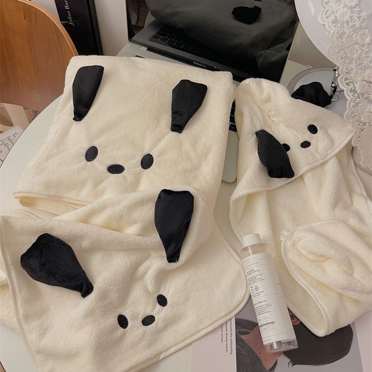 Комплект три кърпи за баня с коралов флис, 450 г и повече, абсорбиращ, включена шапка за сушене на коса