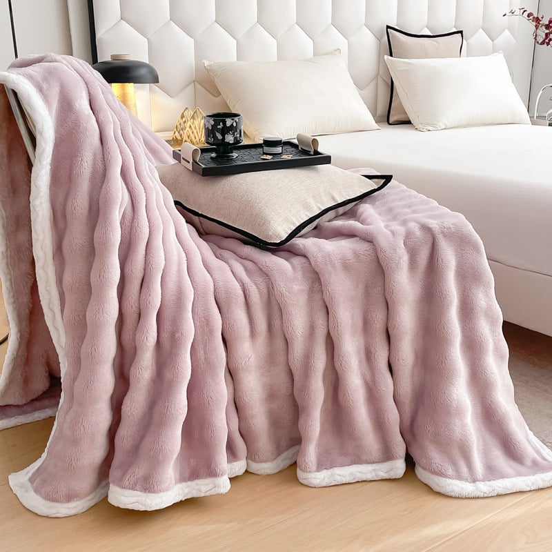 Одеяло Tiffany Show полиестерово Nordic стил, тегло под 300 г