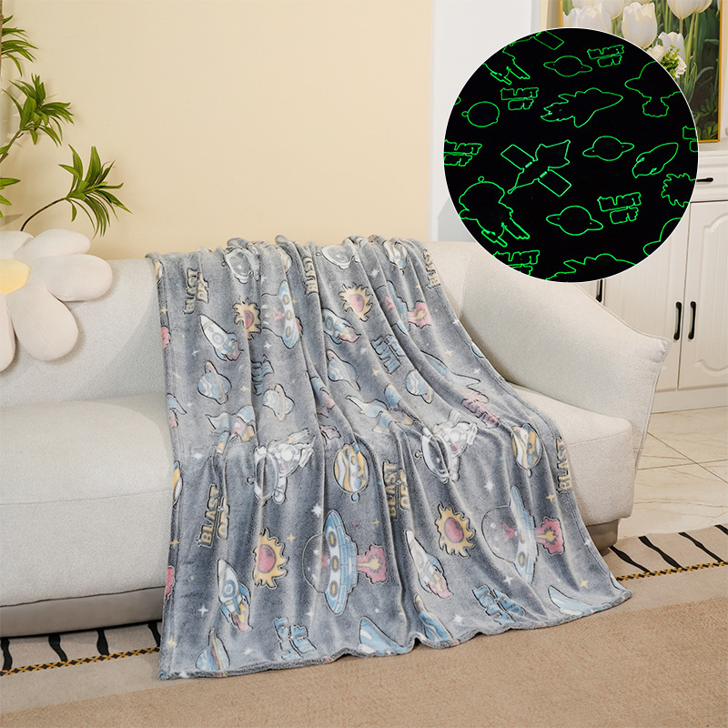 Детско одеяло от френски велур с карикатурен дизайн, тегло под 300 г, персонализирана обработка
