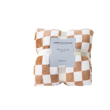 Фланелено одеяло с геометричен модел, полиестерно влакно; тегло 300–500 г; подходящо за всички сезони; пране на машина