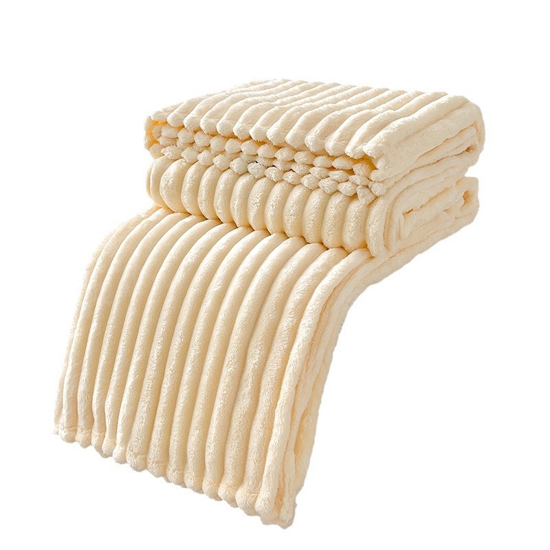 Одеяло от коралов велур със еднотонен модел, за пролетно-есенно ползване; персонализация; тегло под 300 g; свиване 2–3%; устойчивост на цвета 4