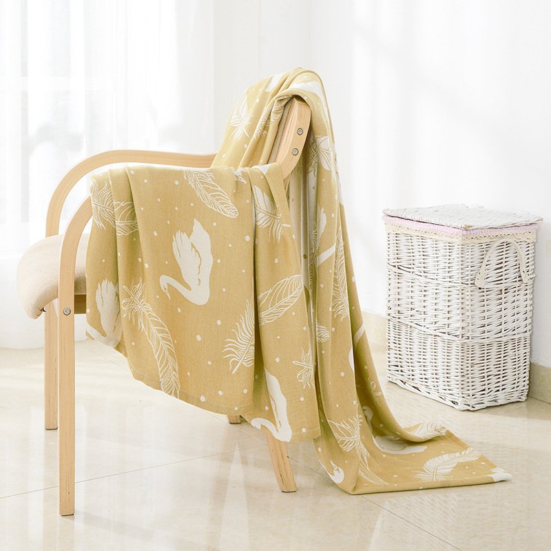 Bambuko pluošto pledas, dryžuotas raštas, vasara, šiuolaikiškas minimalistinis stilius