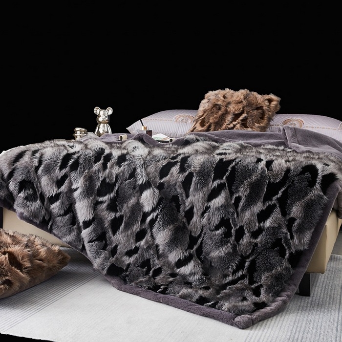 Raschel одеяло за легло с ивици, полиестер, тегло 500–800 г, персонализируемо