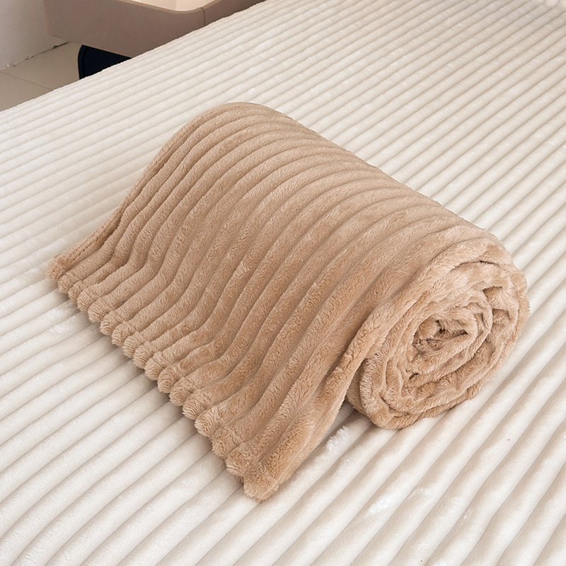 Одеяло от 100% полиестер, 200 г, за пролет и есен, семпъл модерен стил, без обработка