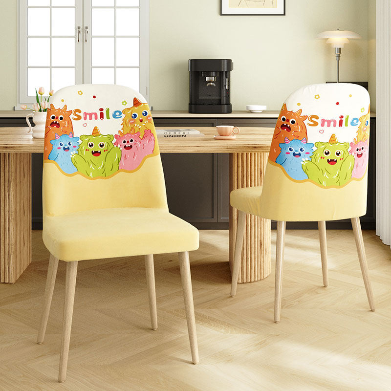 Zakrivljena navlaka za stolicu s protuklizmom, otporna na mačke, s debljim naslonom i integriranom navlakom za sjedalo