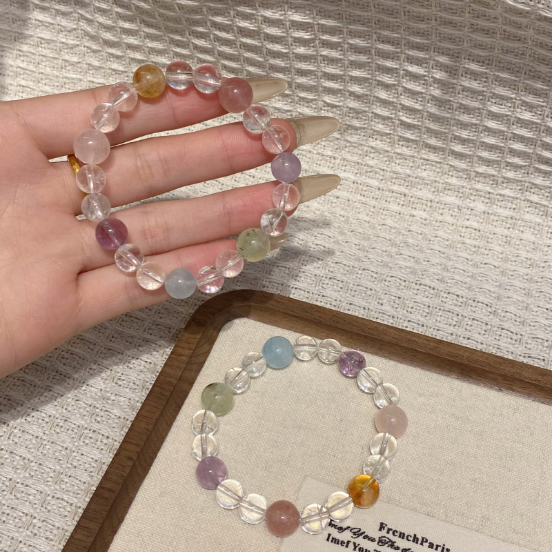 Narukvica - kristal, jednostavan stil, ženski dizajn, proljeće 2025