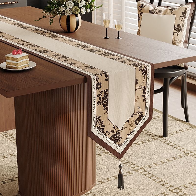 Ameerika stiilis laua jooksja taime-lillemustriga, polüester-lina segu, elutoa keskne dekoratsioon