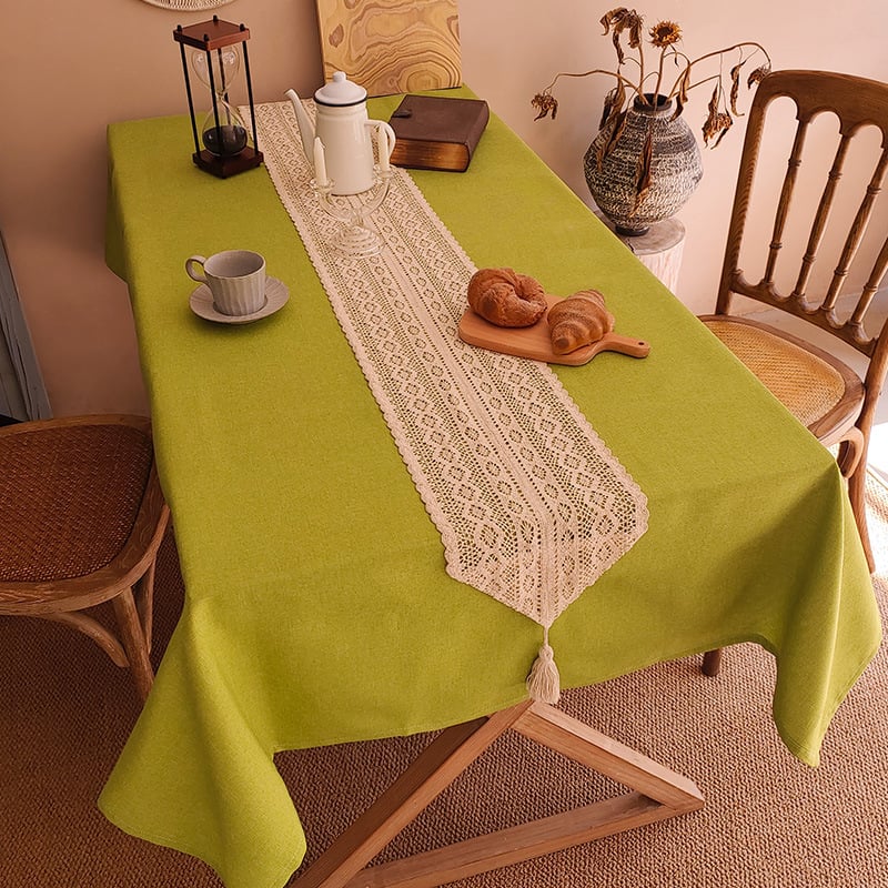 Puuvillast-linane laudlina lillekirjetega, 90% puuvill, 10% polüester, bränd Diai, sobib magamistuppa, tööruumi ja söögitoa jaoks