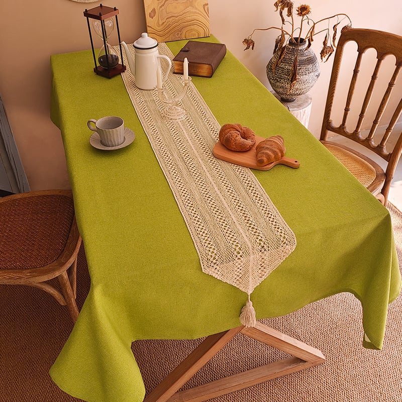 Puuvillast-linane laudlina lillekirjetega, 90% puuvill, 10% polüester, bränd Diai, sobib magamistuppa, tööruumi ja söögitoa jaoks