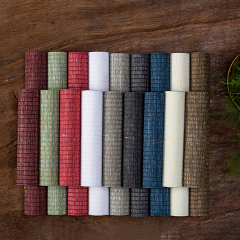 Teeta laua runner viskooskiududest — moods minimalistlik stiil; kanga koostis: 85% peamine koostis, 10% sekundaarne, 5% alamkomponent; kohandamine saadaval