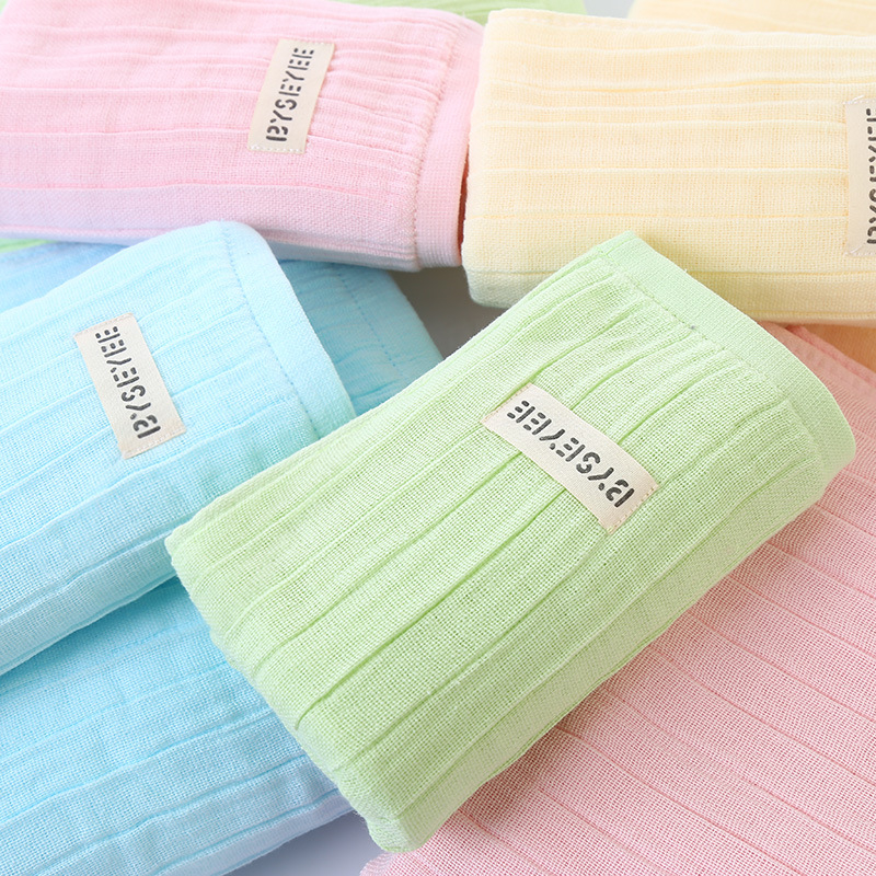 5 rétegű tiszta pamut géz törölköző, testre szabható, hajlított szegéllyel, logó nyomás elérhető