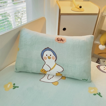 Gyerekeknek szóló párnahuzat tej-velúr anyagból, téli korall-velúr meleg, vastag tömés, egyszemélyes csomag