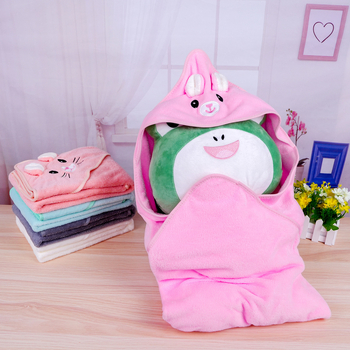 Baba kapucnis fürdőlepedő, nedvszívó Coral fleece, 200–300 g, 150D, sima szövés, mesés dizájn, vastag fürdőköntös őszre–télre