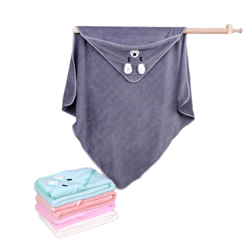 Baba kapucnis fürdőlepedő, nedvszívó Coral fleece, 200–300 g, 150D, sima szövés, mesés dizájn, vastag fürdőköntös őszre–télre