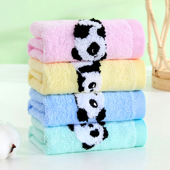 Dječji ručnik od bambusovih vlakana s Panda motivom, mekan, šavom, 50–80 g