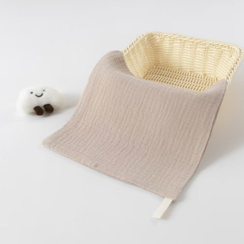 Bébik négyzet alakú törölköző 100% pamutból, egyszálas fonal, sima szövés, négy réteg, nedvességfelvétel 0–5 s