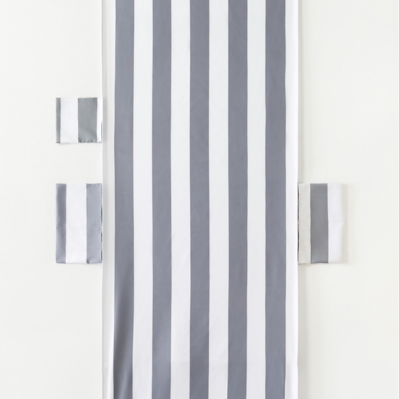 Csíkos nyomtatású strandtörölköző, mikroszálas 150D, 140–170 g, poliészter-poliamid keverék, testreszabható nyomtatás