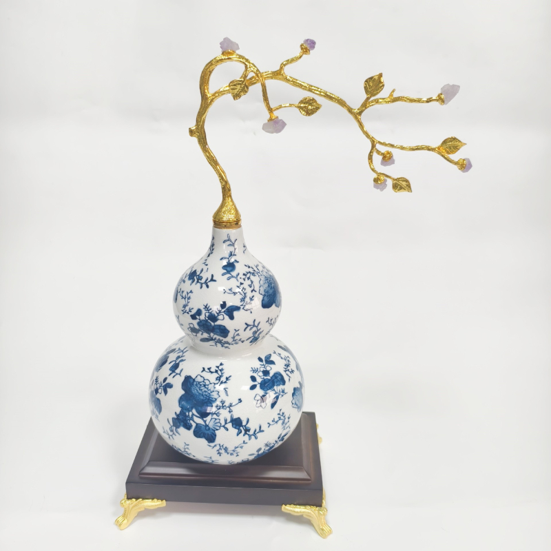 Keramikas kalabāša formas dekoratīvā figūra ar emaljas apdari, zilas un baltas krāsas raksts, ķīniešu stila mājas dekors dzīvojamajai istabai, vīna skapis vai birojam