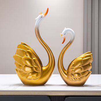 Pāris sveķa gulbju dekoratīvi, rokām darināti, mūsdienīgs minimālisma stils, mājas dekoram dzīvojamā istabā (TV skapītis/vīna skapītis)