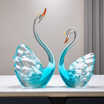 Pāris sveķa gulbju dekoratīvi, rokām darināti, mūsdienīgs minimālisma stils, mājas dekoram dzīvojamā istabā (TV skapītis/vīna skapītis)