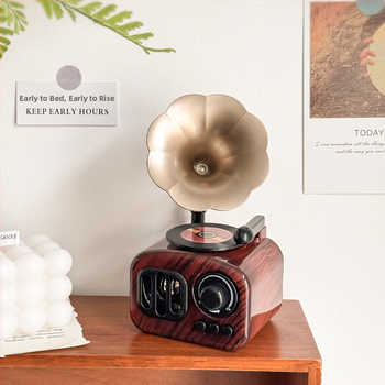 Gramofona muzikālais dekors - moderns minimālisks galda dekors, plastmasa; gatavs dāvanai mājoklim