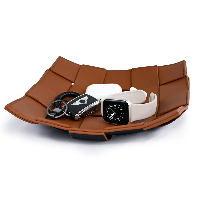 Kožna kutija za pohranu, ručno izrađena, moderni minimalistički dizajn, za dnevni boravak i organiziranje malih predmeta.