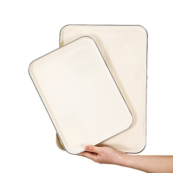 Plastična pladnja, kvadratnog oblika, od jednog komada izlivena, jednobojna, moderni minimalistički stil