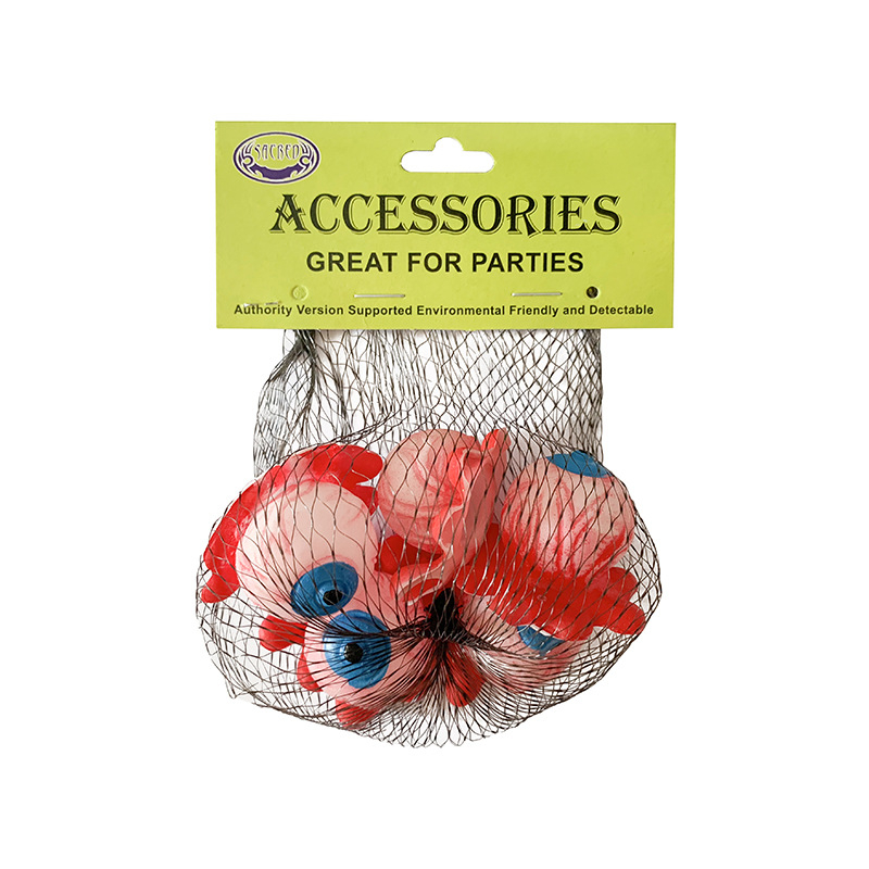 Vinila Helovīna rekvizīti – karājami dekori bāra interjeram ar orgānu, ausu un acu motīviem