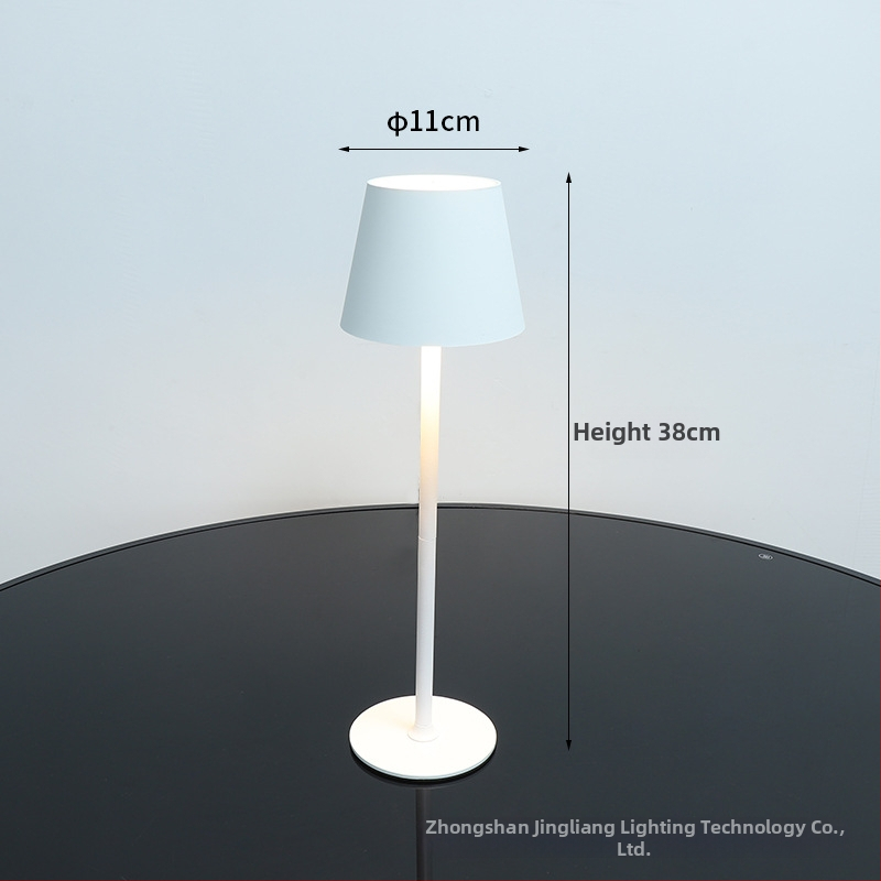 Galda lampa ar pieskārienu vadību Skandināvu minimālisma stilā, korpuss no plastikas+dzelzs, nakts un apkārtnes gaisma