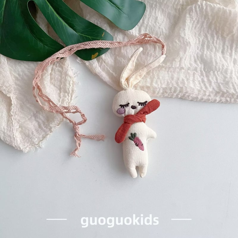 Bērnu tekstila kulons ar dzīvnieka karikatūru — Roku darbs, bērnu stils, auduma materiāls