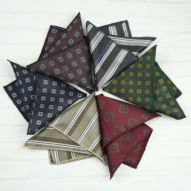 Kabatas lakatiņš sakai ar ziedu Jacquard rakstu, poliestera audums, poliestera iekšpuse