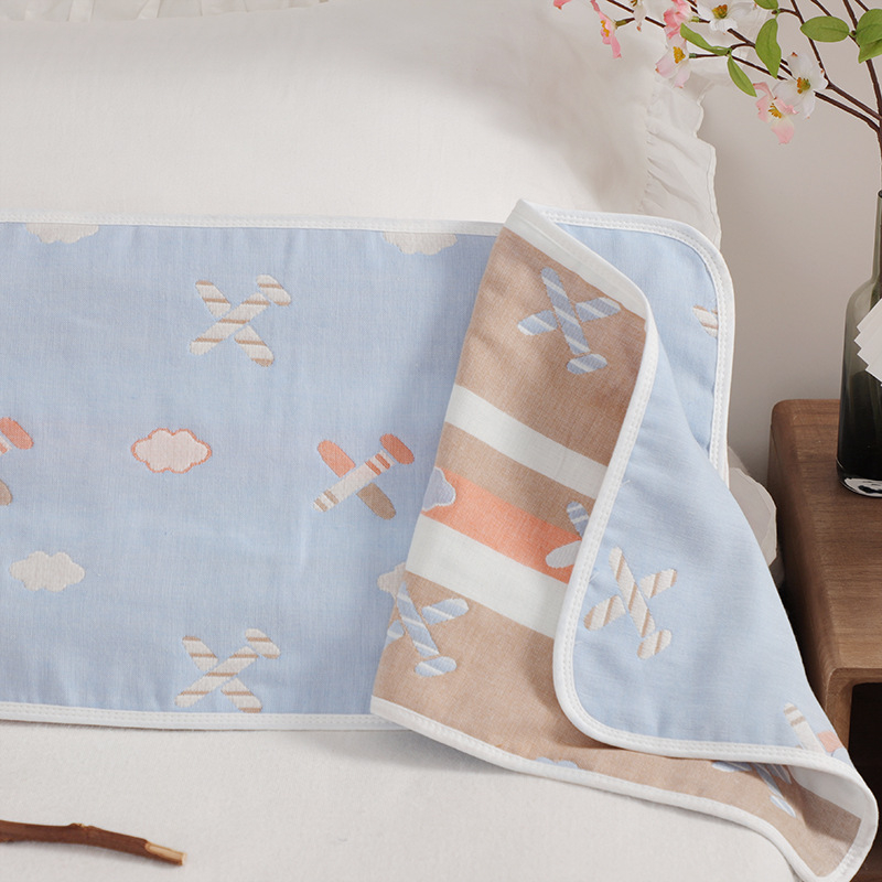 Párnahuzat – géz anyag; pamut tartalom 70–85%; csecsemő- és gyermekek kategória A; márka Amber Dream