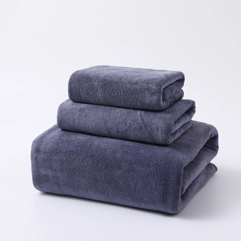 Poliester alapú többfunkciós autótörölköző, 110 g, nedvszívó és folteltávolító, nedves és száraz használatra, logónyomás elérhető