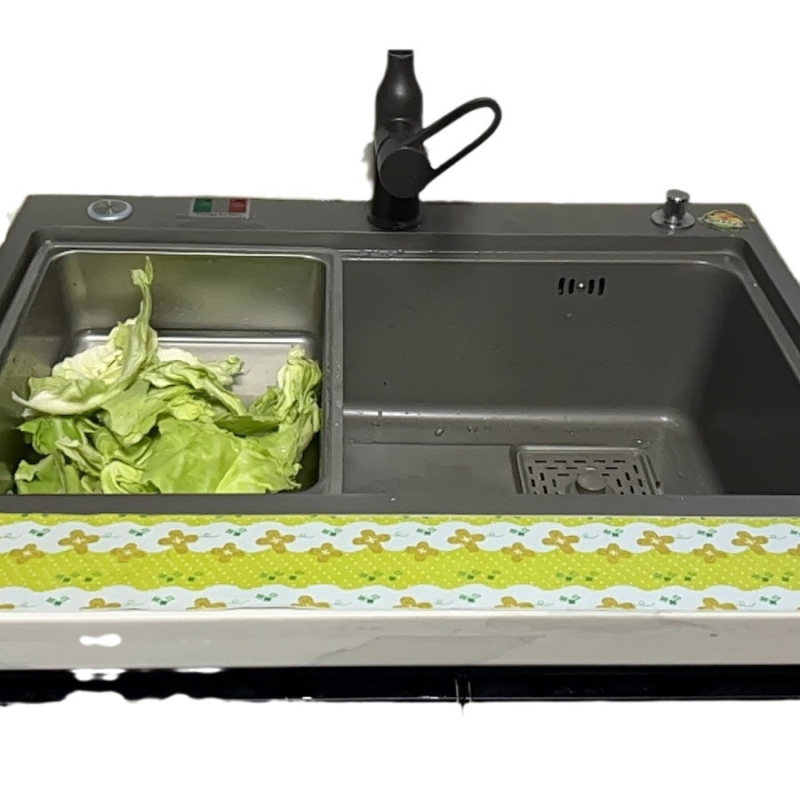 Pašlīmējošā stikla ūdens noturēšanas lente – plīts, izlietnei un loga palodzei – PVC, neausts audums, poliestera šķiedra, ainavu raksts