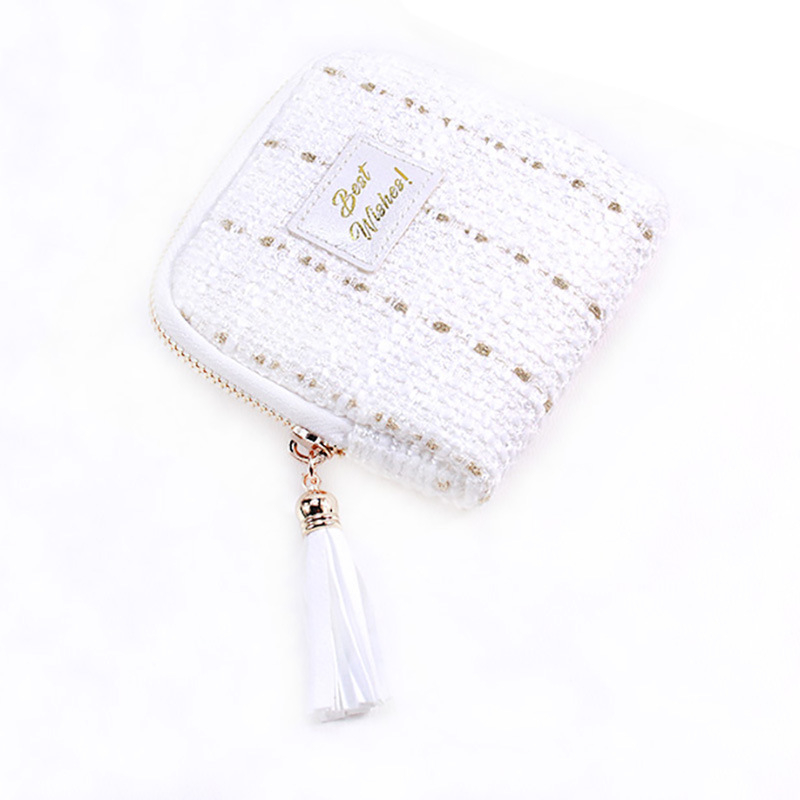 Velúr ékszertáska bojtos cipzárral – clutch/Instagram-stílus, puha kivitel, modell Wy047