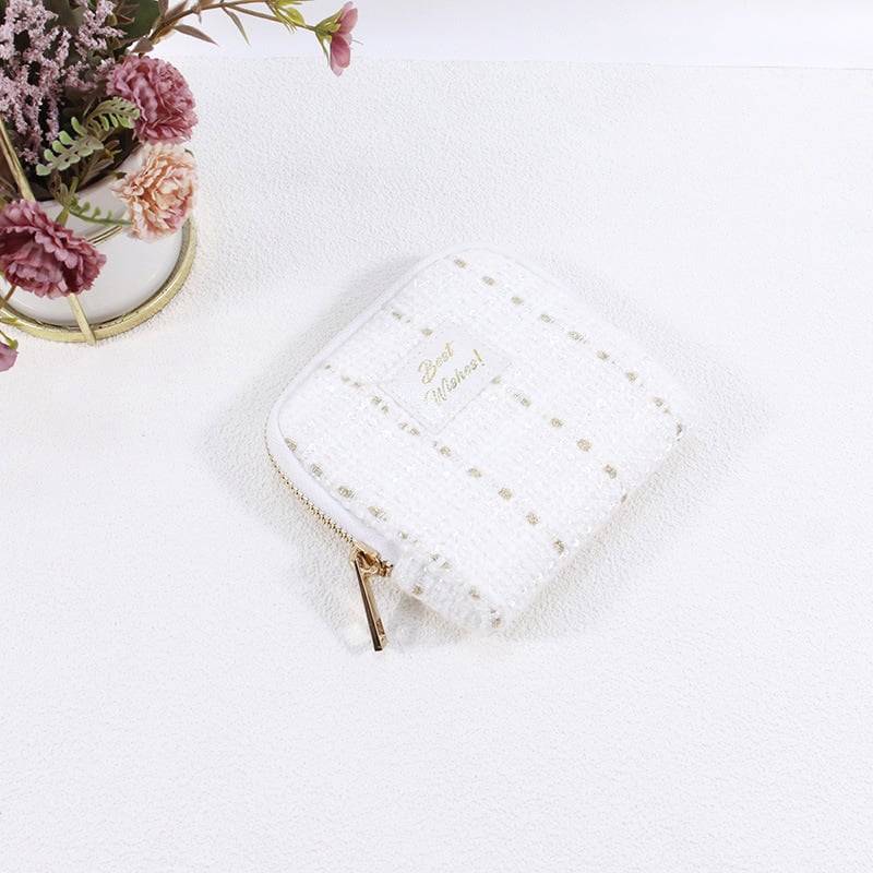 Velúr ékszertáska bojtos cipzárral – clutch/Instagram-stílus, puha kivitel, modell Wy047