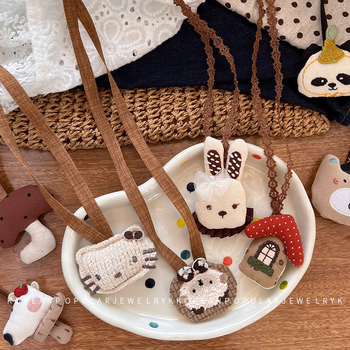 Bērnu auduma kaklarota ar dzīvnieku motīviem, rokdarbs, auduma kulons, pagarināšanas ķēde 11 cm un vairāk, piemērots 6–10 gadu vecumam