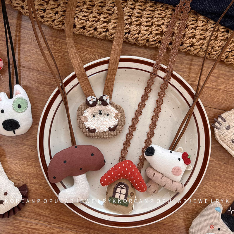 Bērnu auduma kaklarota ar dzīvnieku motīviem, rokdarbs, auduma kulons, pagarināšanas ķēde 11 cm un vairāk, piemērots 6–10 gadu vecumam