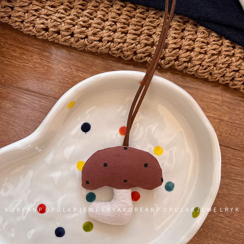 Bērnu auduma kaklarota ar dzīvnieku motīviem, rokdarbs, auduma kulons, pagarināšanas ķēde 11 cm un vairāk, piemērots 6–10 gadu vecumam