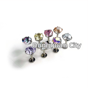 Star-Cut Zircon piercing papuošalai G23 titano, vidinis sriegis Lip Studs ir ausų kremzlės auskarai