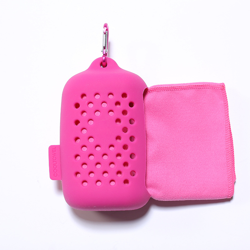 Mikrofibras sporta dvielis, 100 g, malā šuvēts, ātra absorbcija 0–5 s, iespējama logotipa pielāgošana